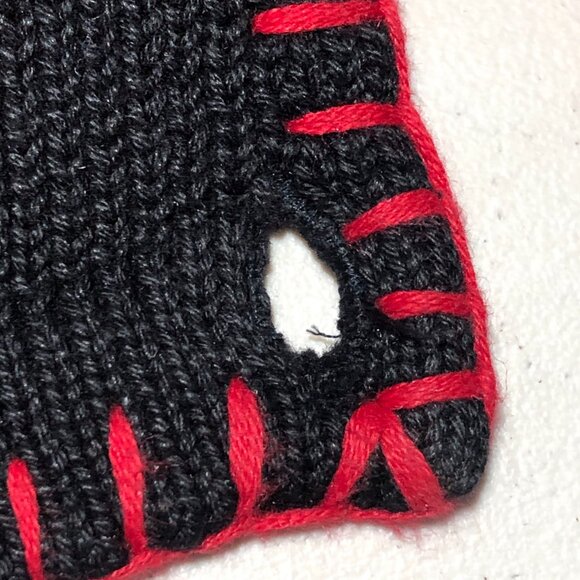 Victoria Jones Embroidered Christmas Cardigan Black Beaded Embellishments Size L - Picture 15 of 15